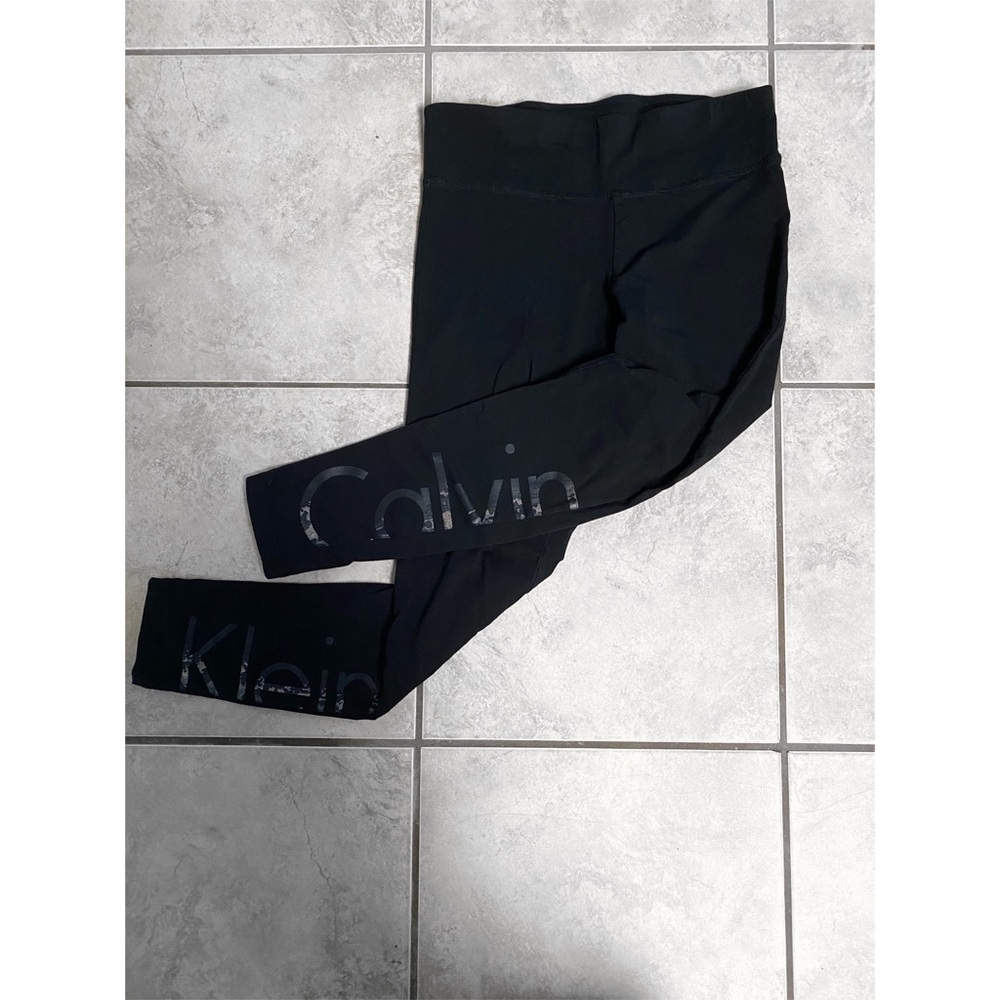 NWOT Calvin Klein Leggings